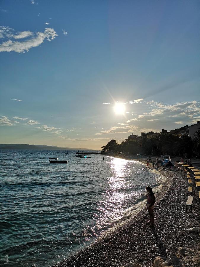 Apartments Tri Palme Baška Voda エクステリア 写真
