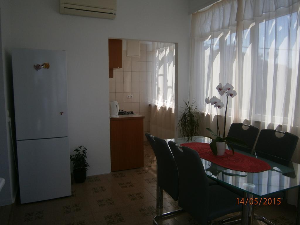 Apartments Tri Palme Baška Voda 部屋 写真